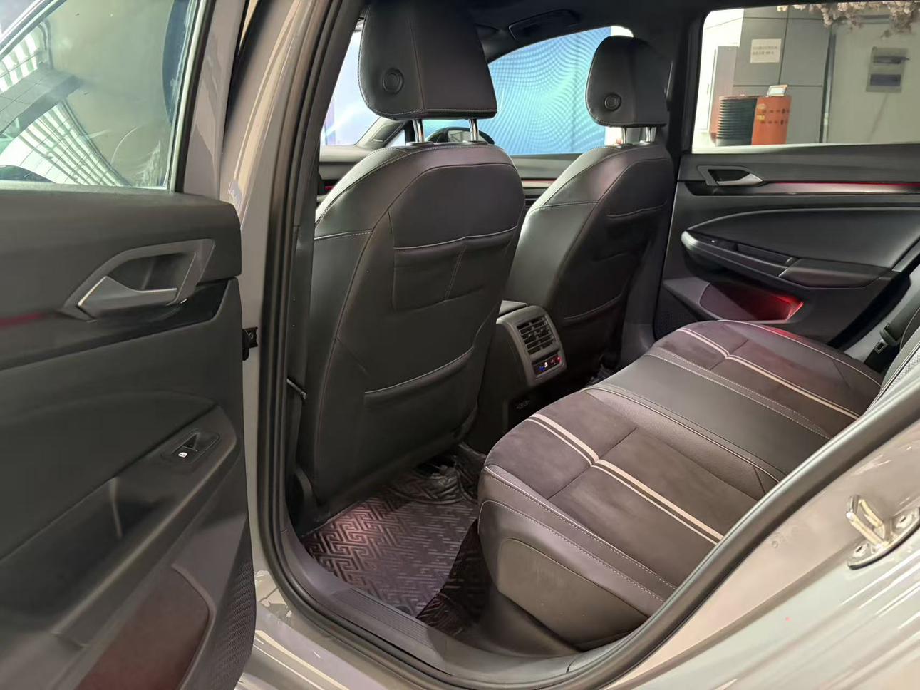 Volkswagen Golf Sportsvan 2022 thumb 12