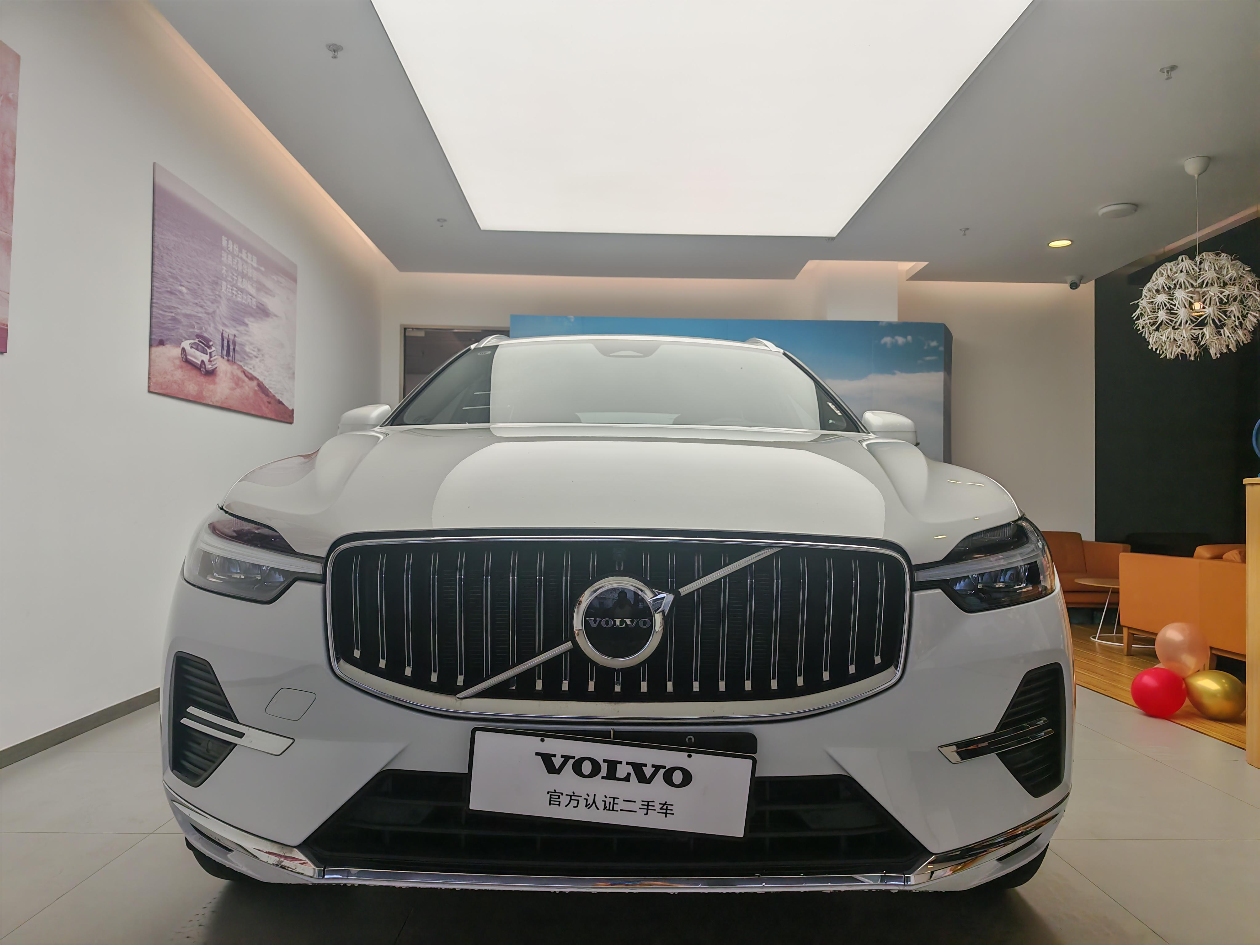 Volvo XC60 2024 thumb 7