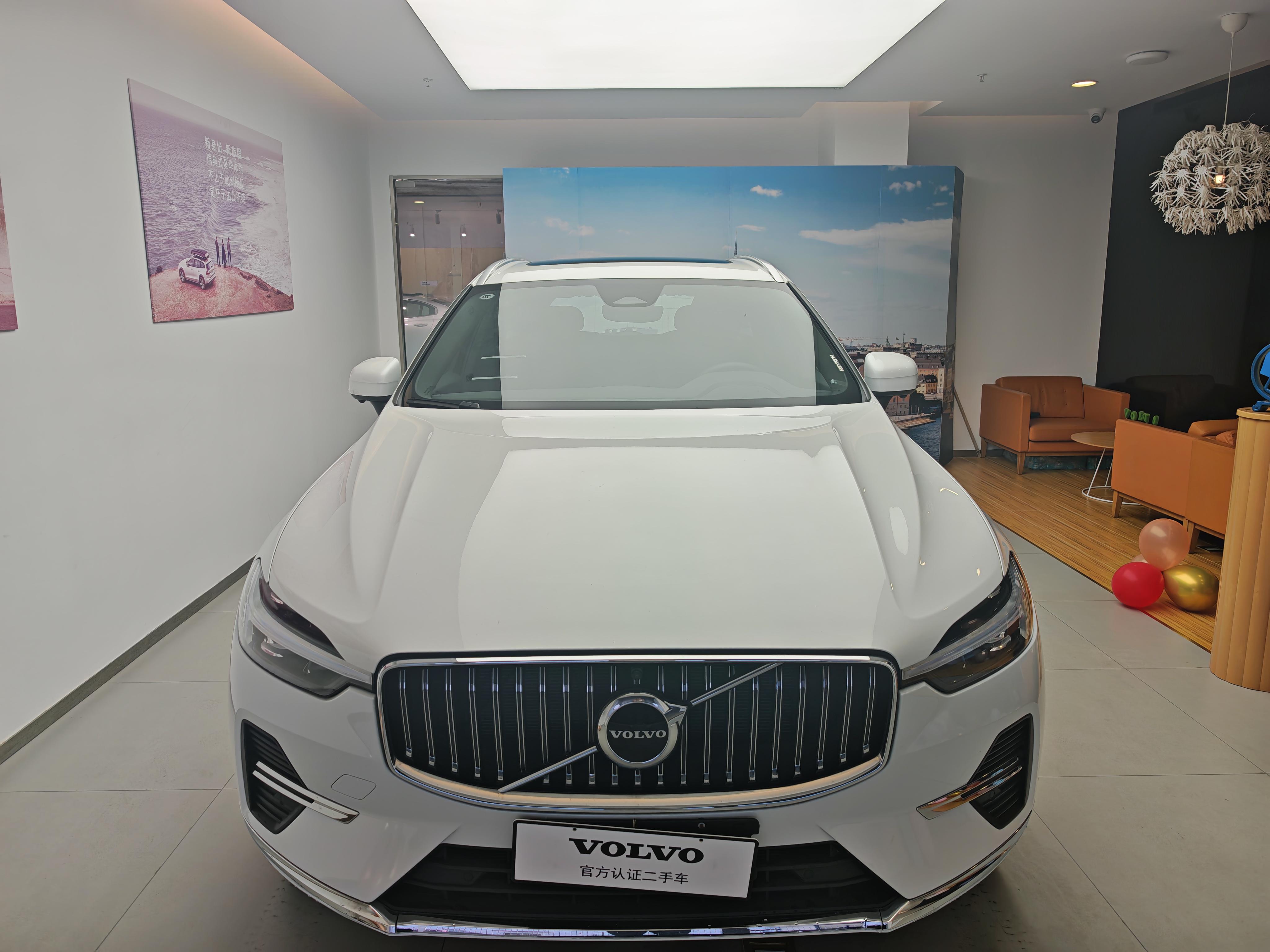 Volvo XC60 2024 thumb 8