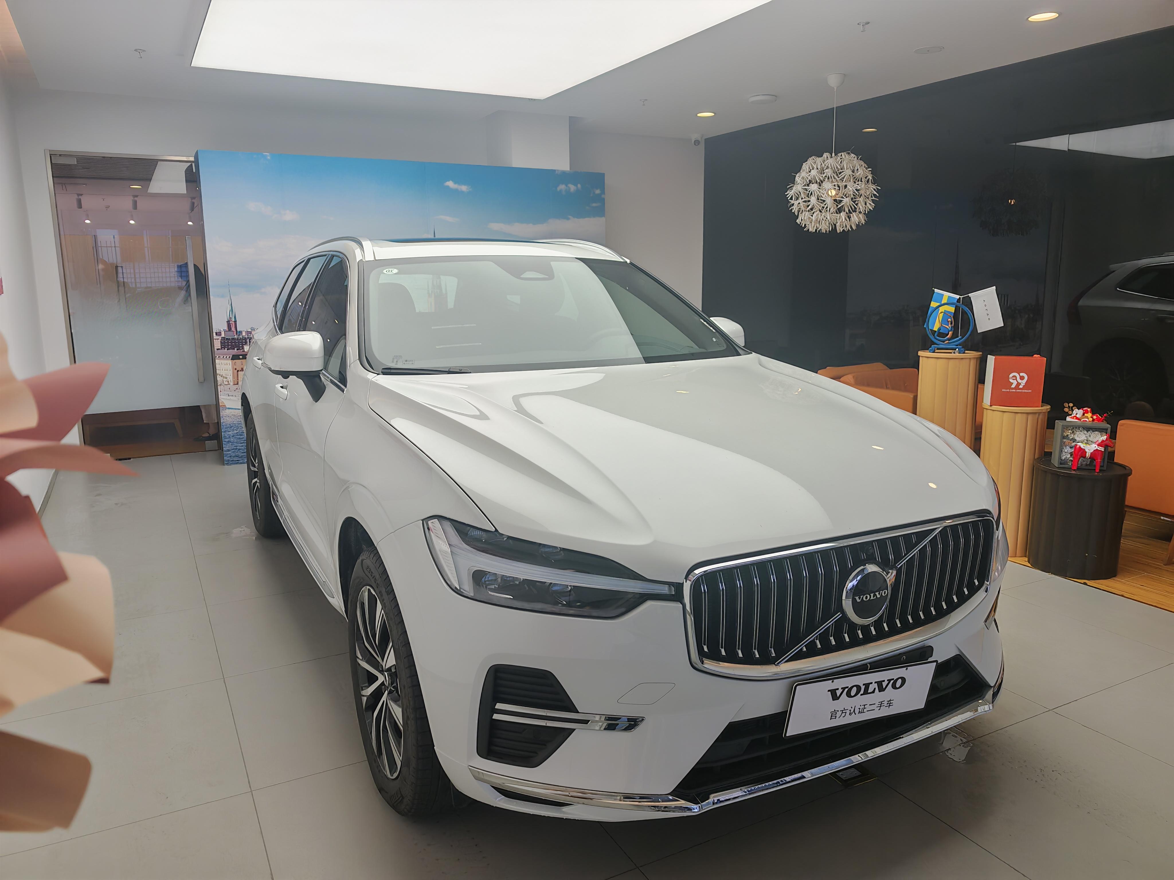 Volvo XC60 2024 thumb 9