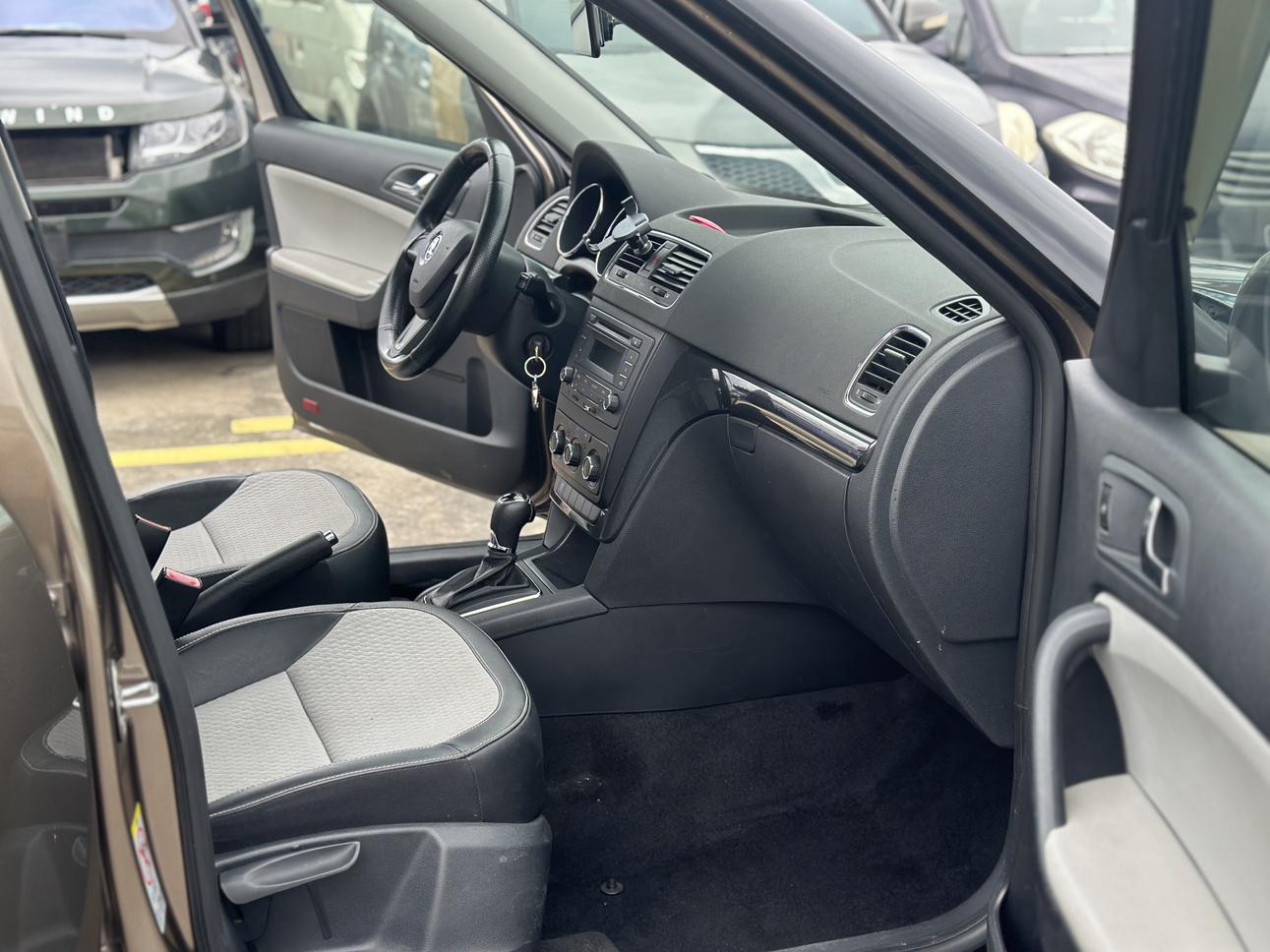 Skoda Yeti 2016 thumb 6