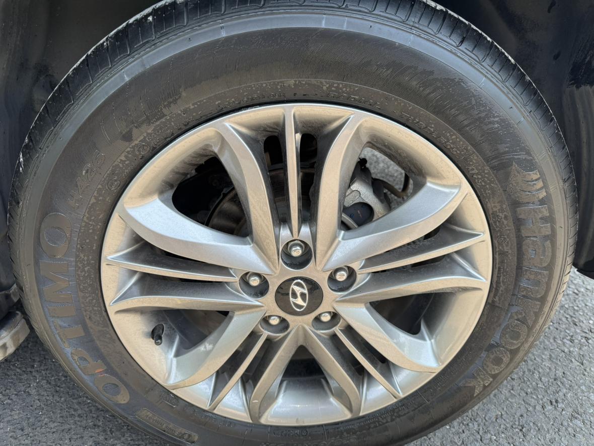 Hyundai ix35 2013 thumb 6