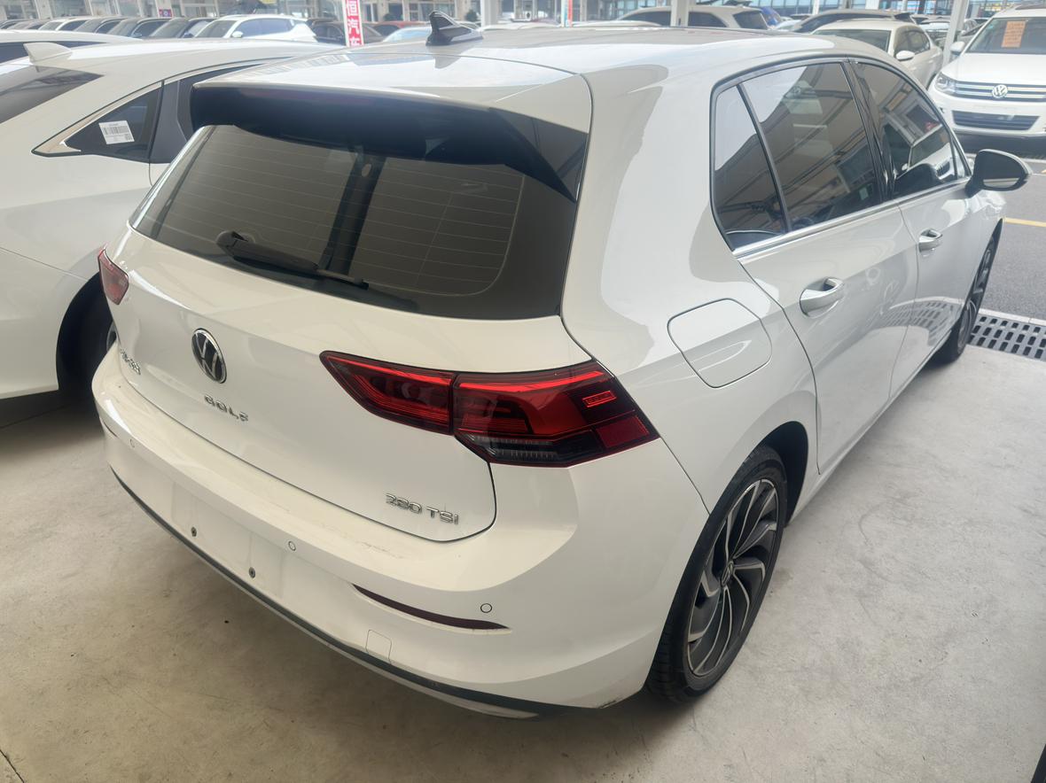 Volkswagen Golf Sportsvan 2021 thumb 4