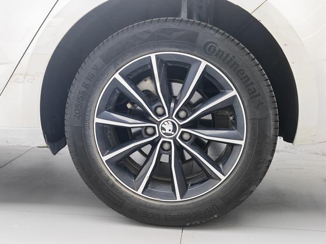 Skoda Ming Rui 2017 thumb 7