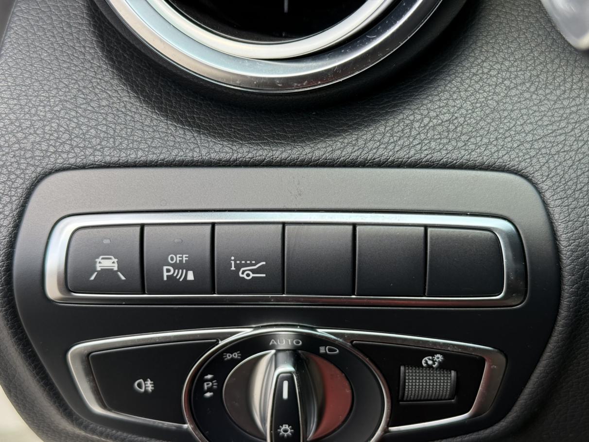 Mercedes-Benz C-Класс 2017 thumb 11