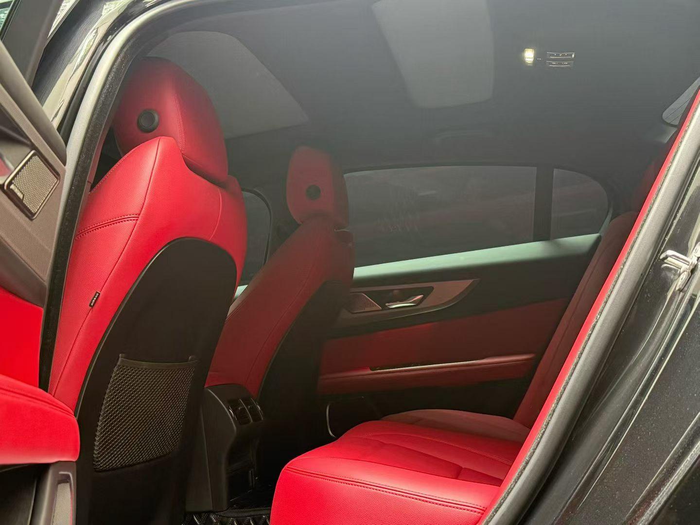 Jaguar XEL 2023 thumb 7