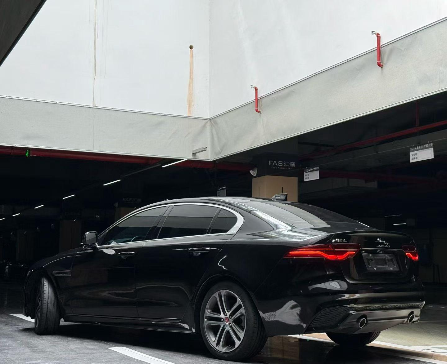 Jaguar XEL 2023 thumb 10
