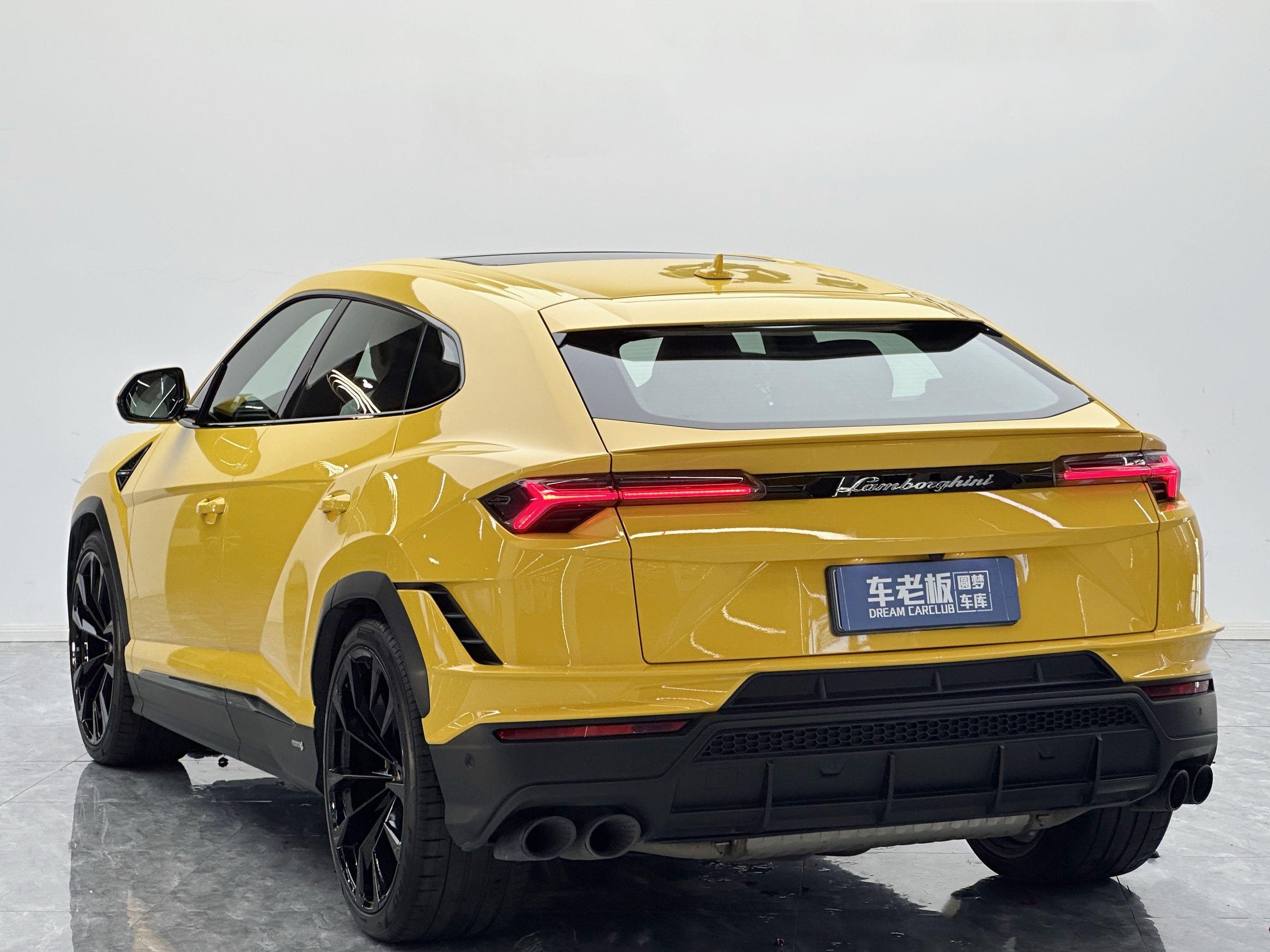 Lamborghini Urus 2023 thumb 2