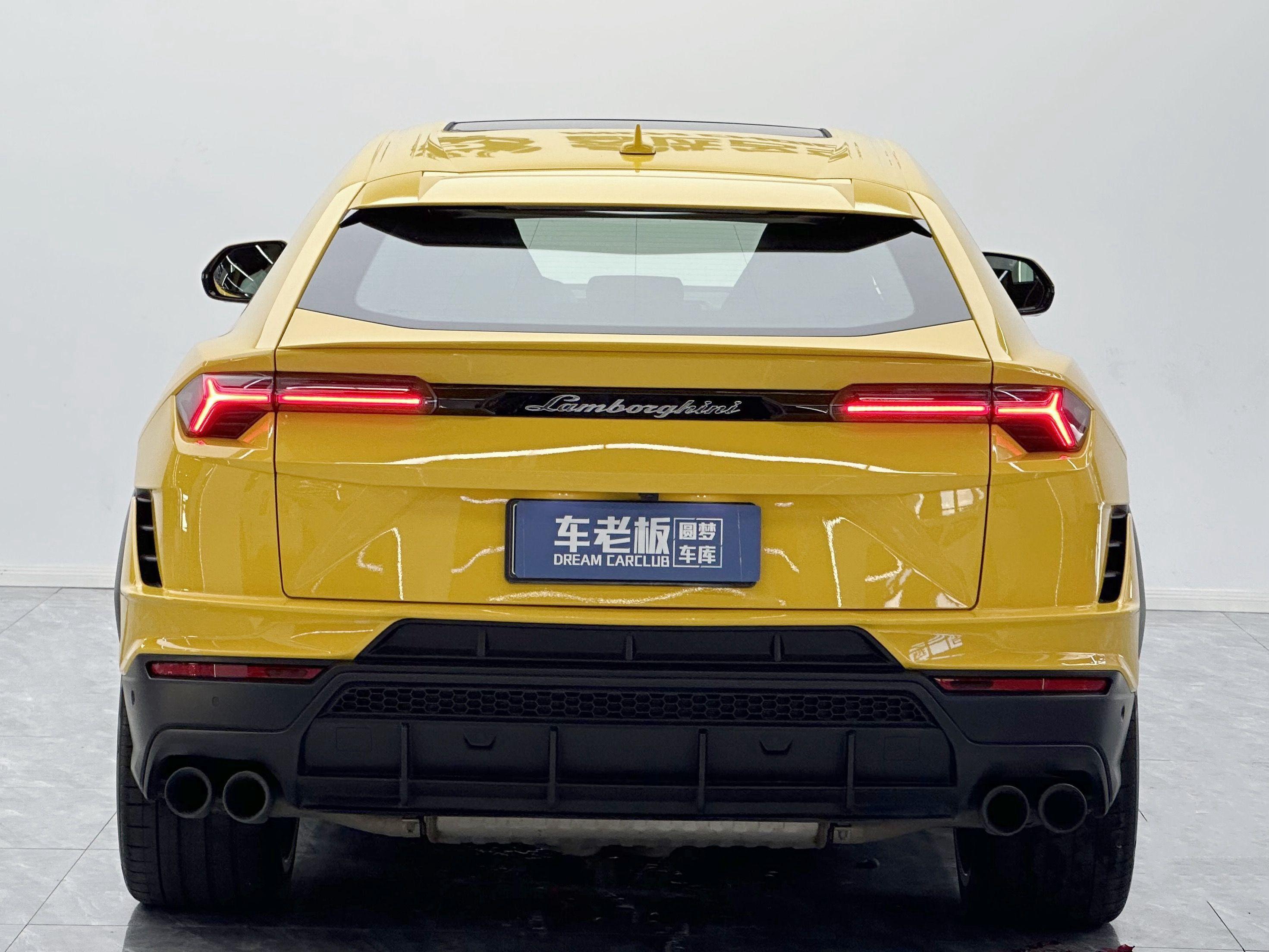 Lamborghini Urus 2023 thumb 3
