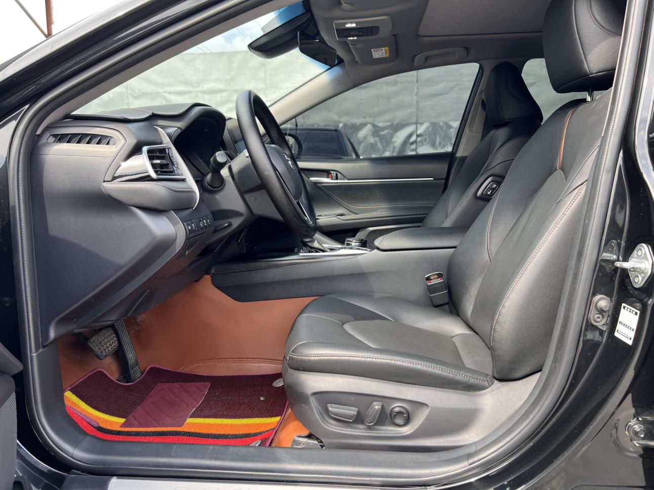 Toyota Camry 2023 thumb 11