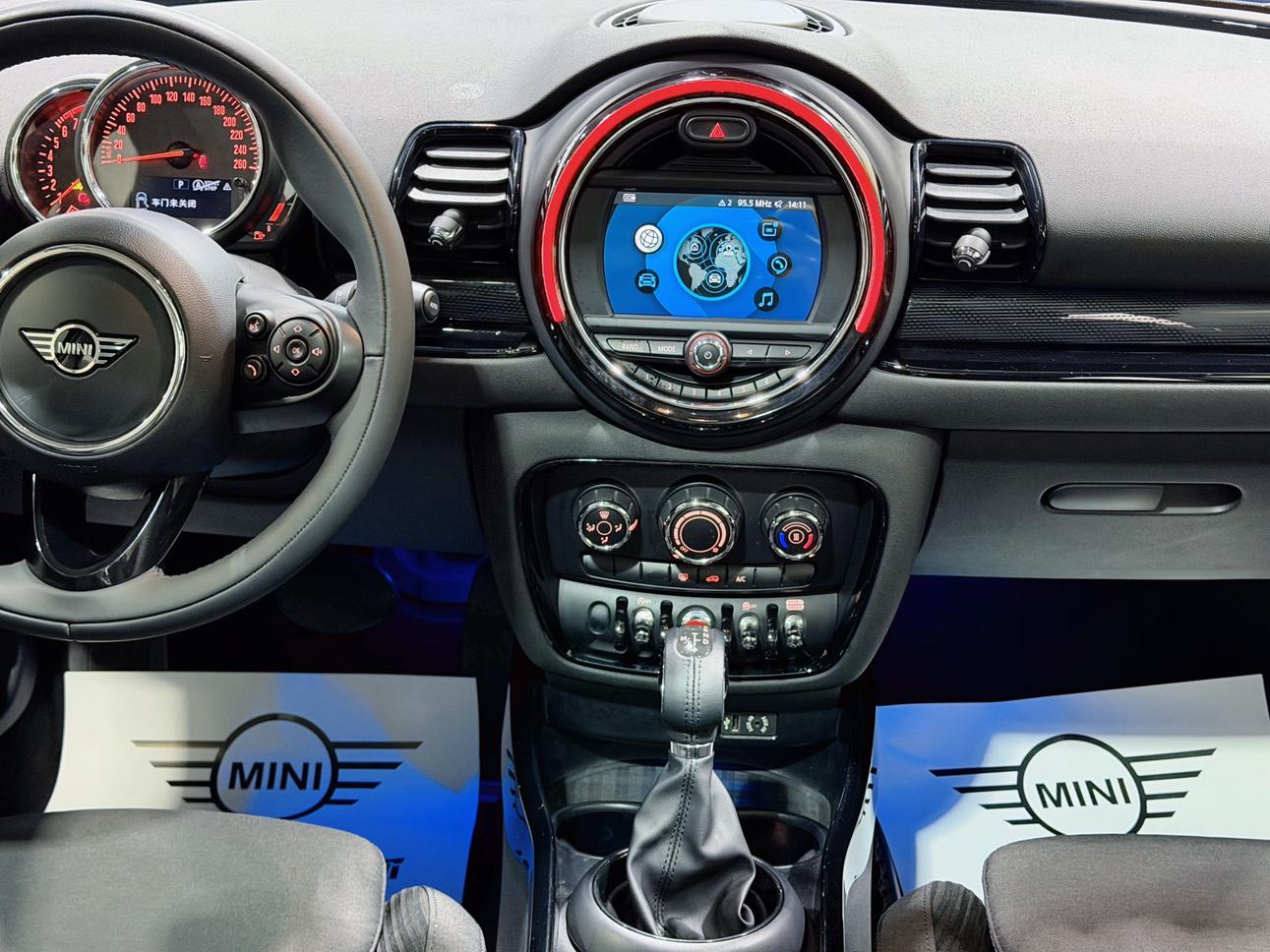 Mini Clubman 2016 thumb 5