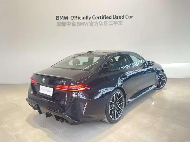 BMW M5 2025 thumb 3