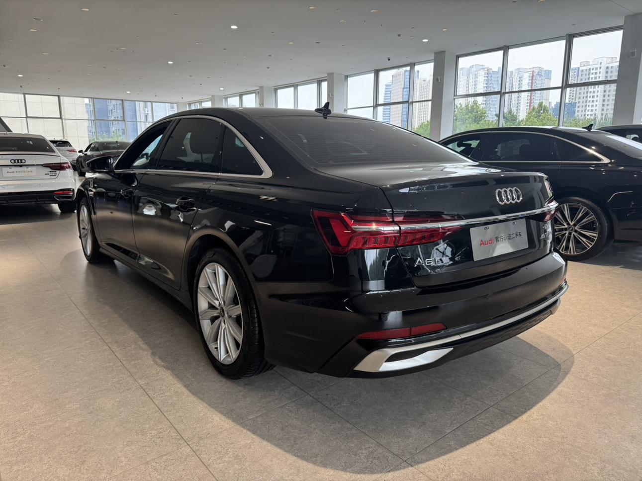 Audi A6 2023 thumb 2
