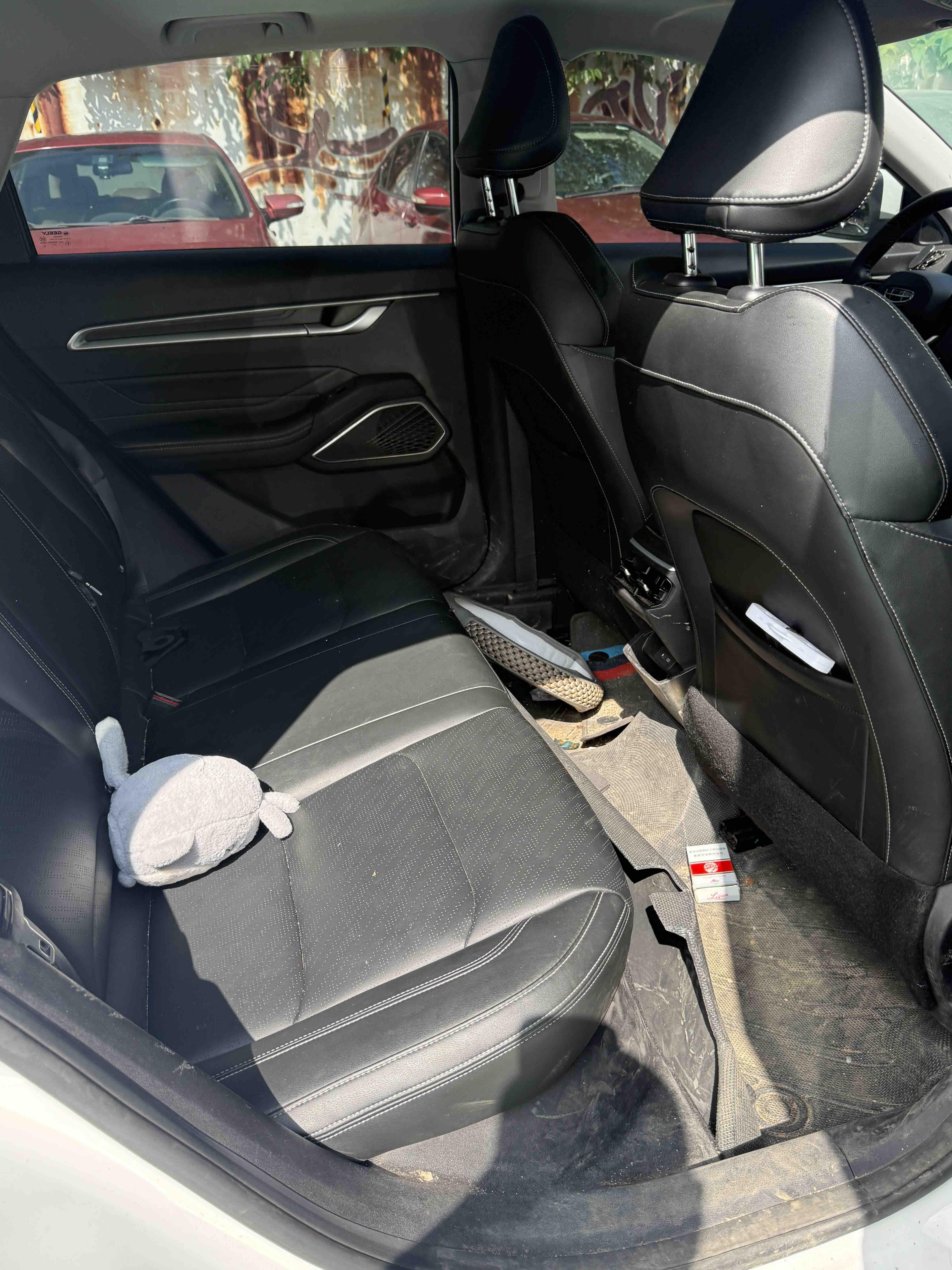 Geely Emgrand 2022 thumb 6