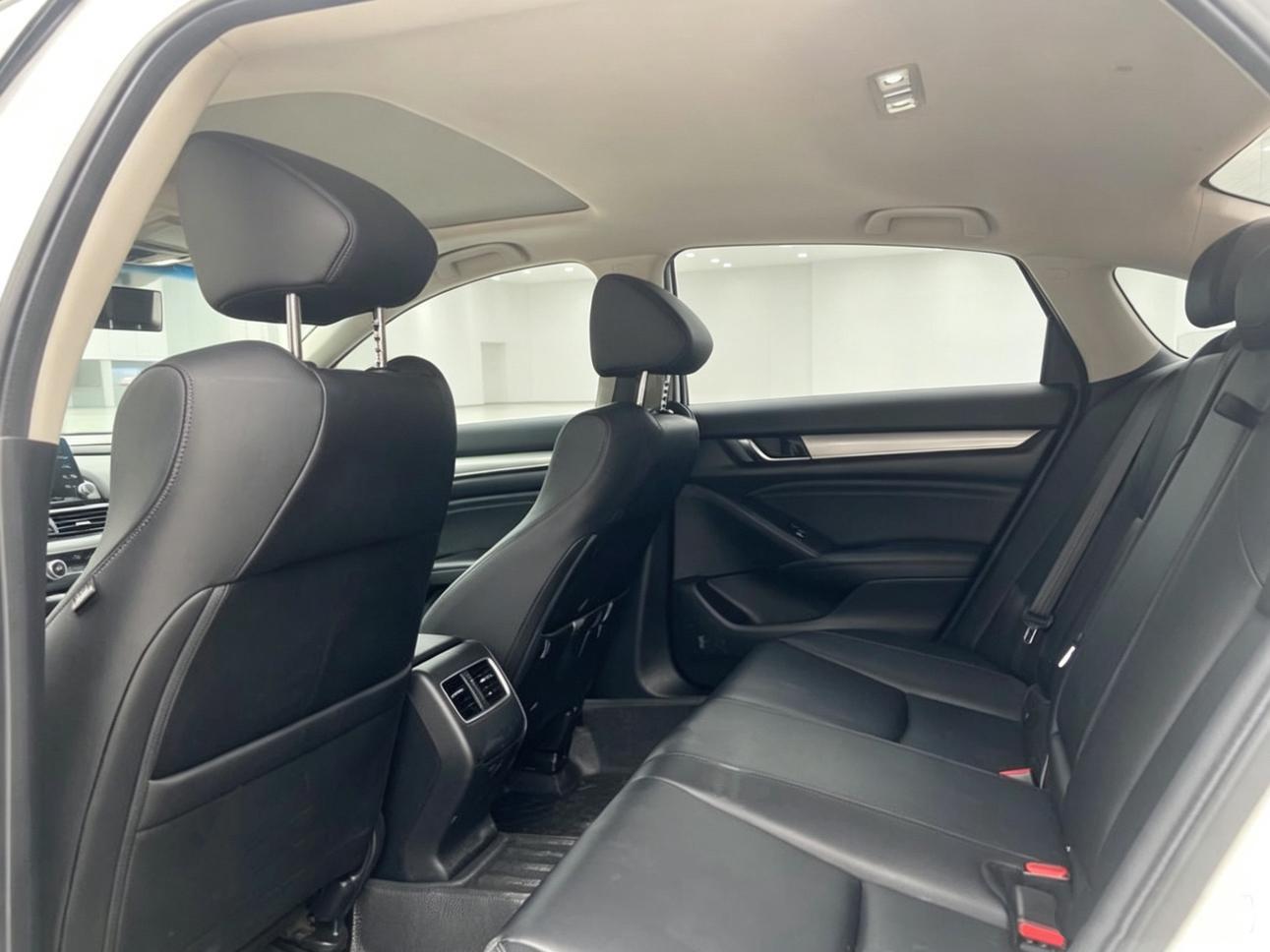 Honda Accord 2018 thumb 7