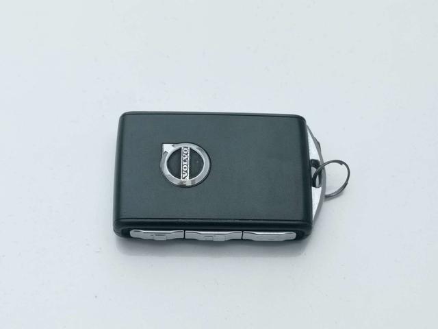 Volvo XC40 2020 thumb 3