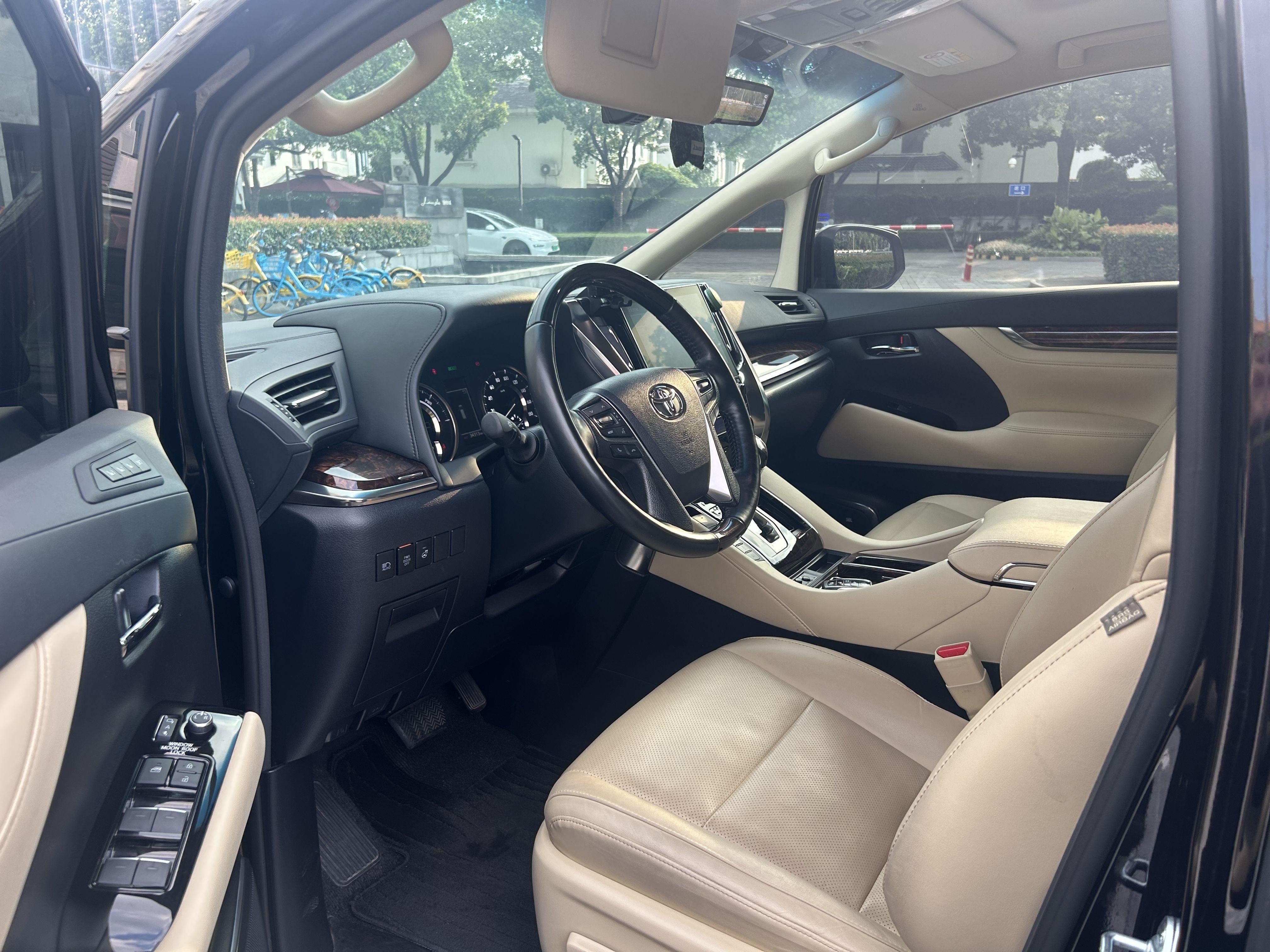 Toyota Alphard 2021 thumb 12