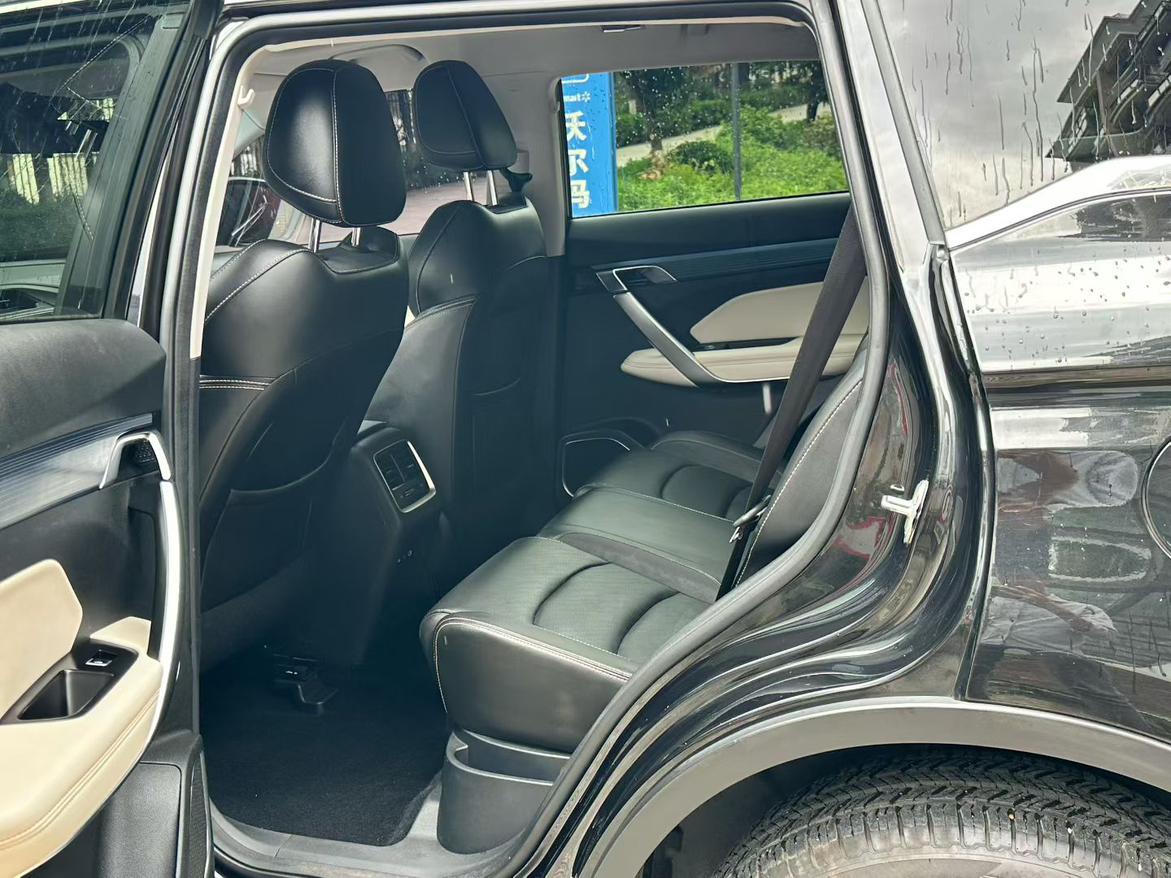 Geely Boyue 2022 thumb 8