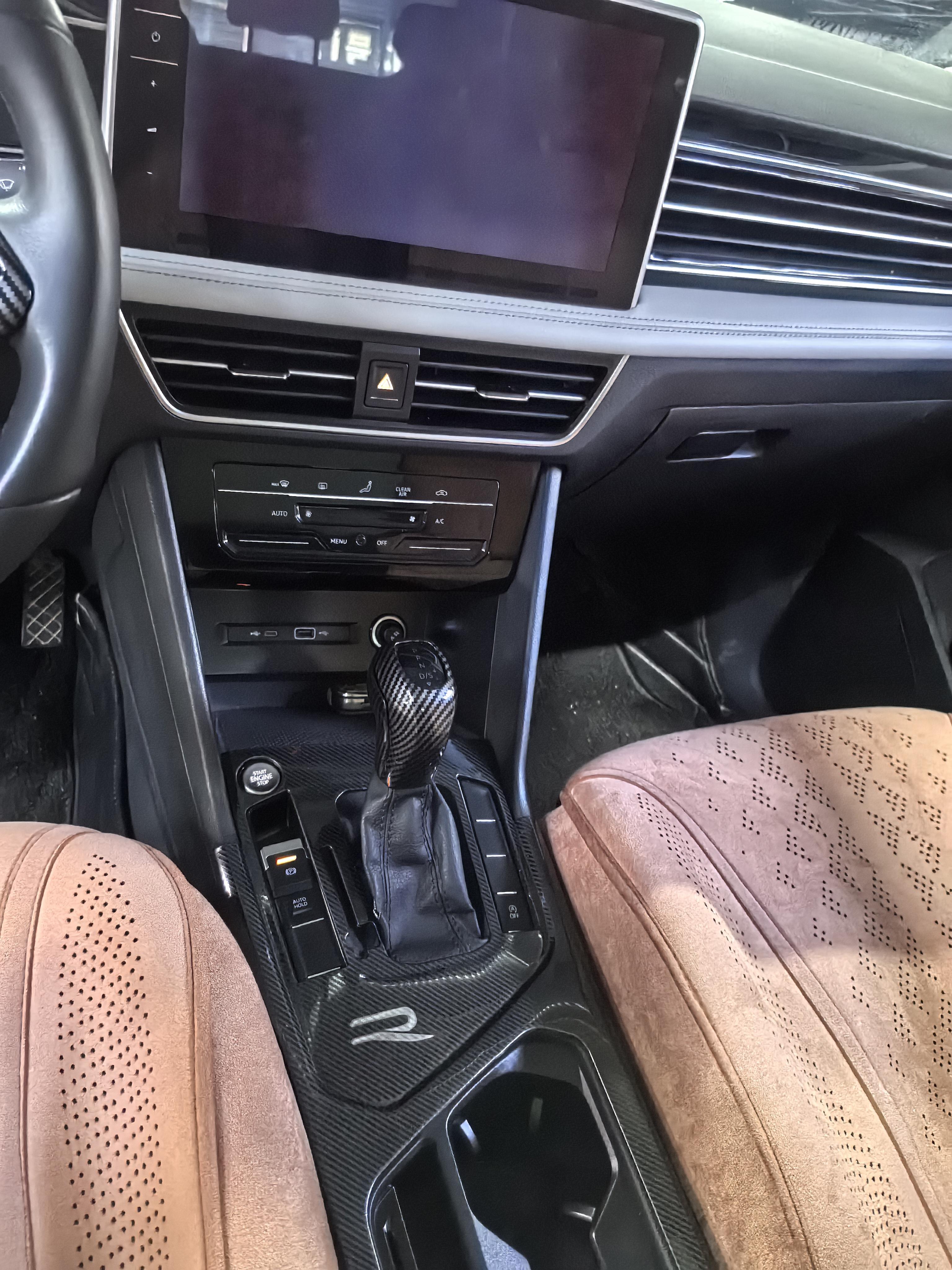 Volkswagen Tiguan 2024 thumb 5
