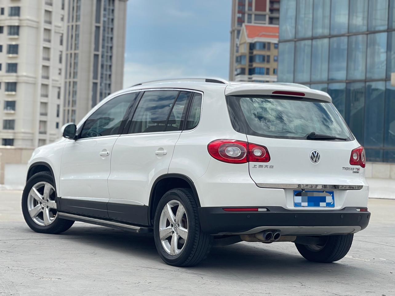 Volkswagen Tiguan 2012 thumb 12