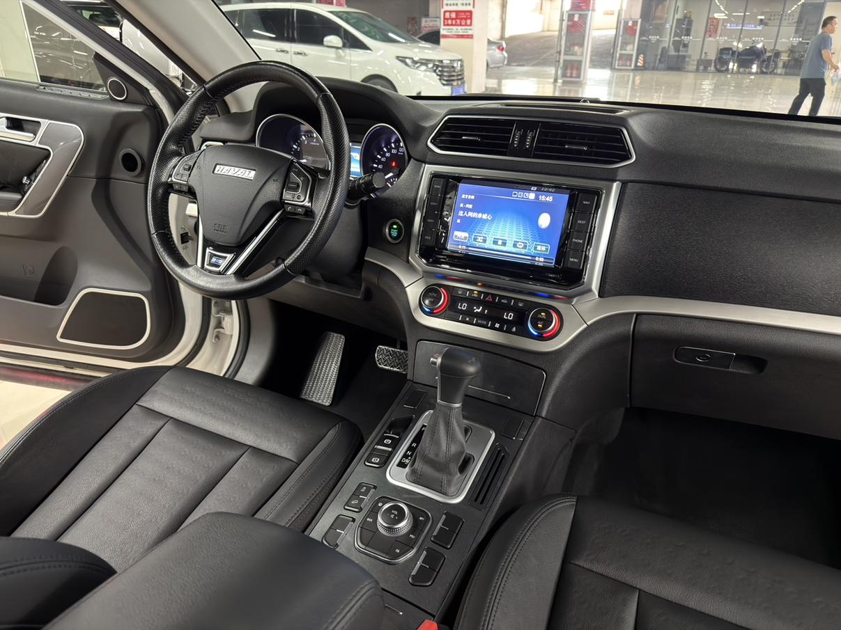 Haval H6 Coupe 2016 thumb 8
