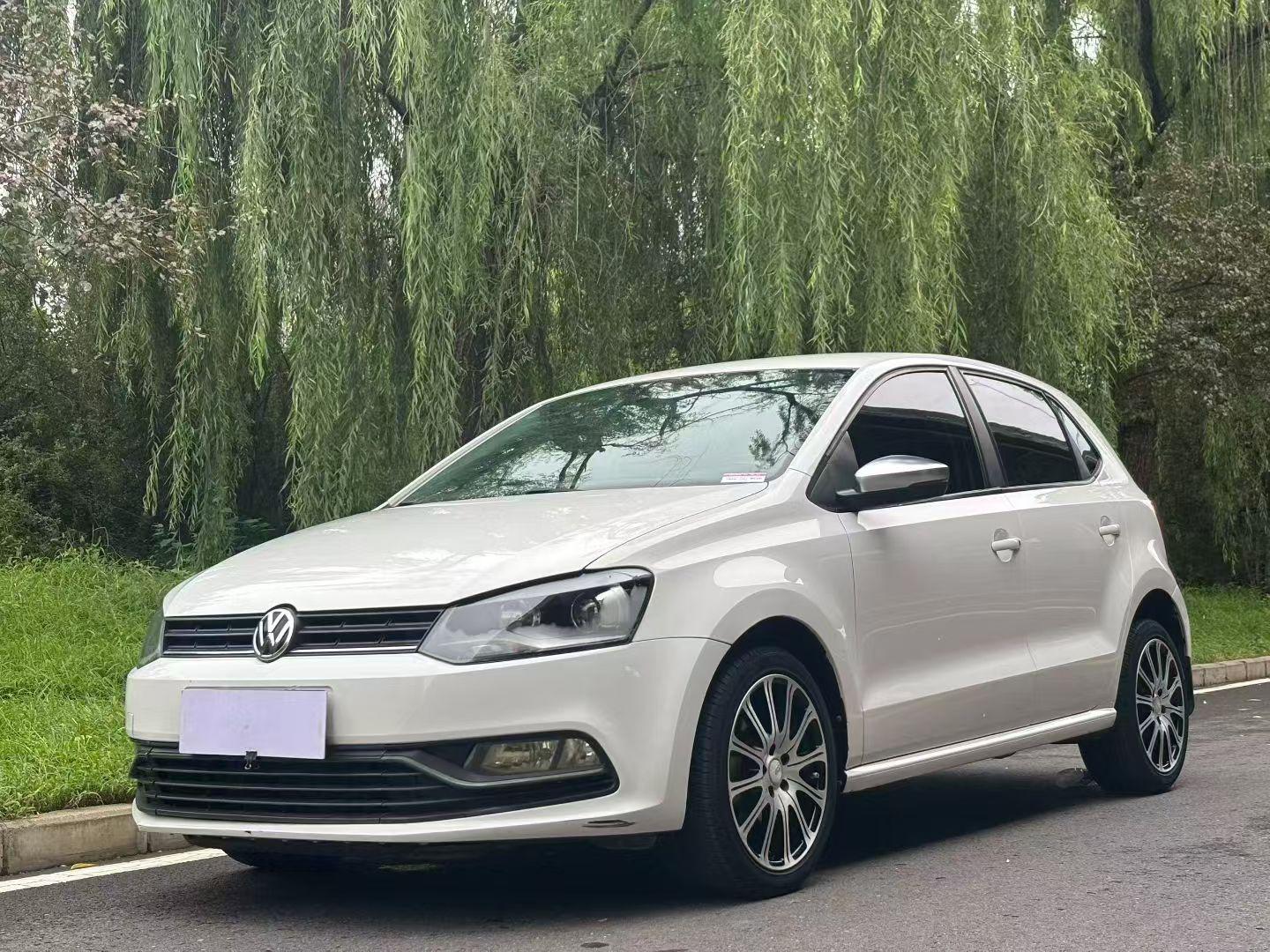 Volkswagen Polo 2016 thumb 8