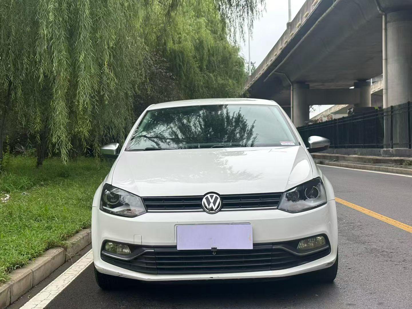 Volkswagen Polo 2016 thumb 9