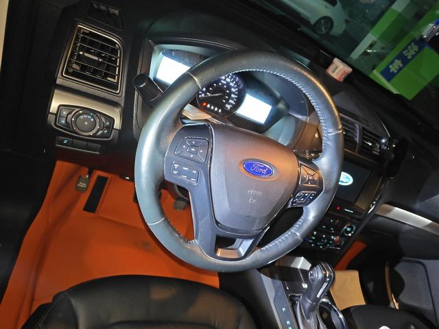 Ford Explorer 2017 thumb 5