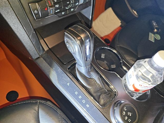 Ford Explorer 2017 thumb 7
