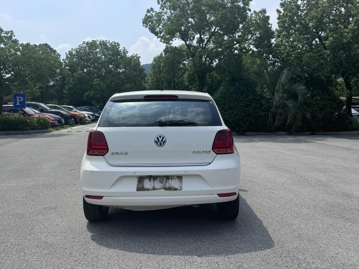 Volkswagen Polo 2016 thumb 4