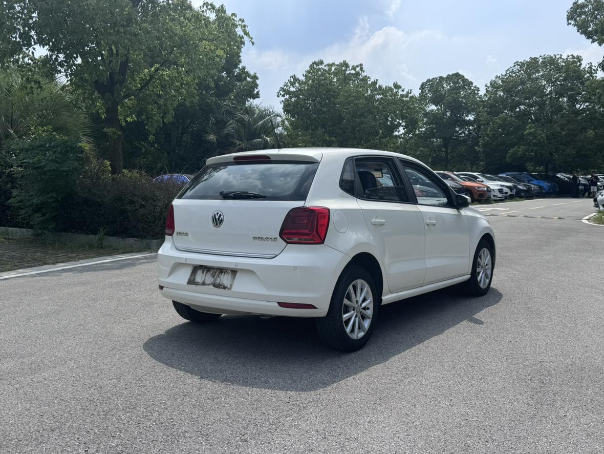Volkswagen Polo 2016 thumb 5