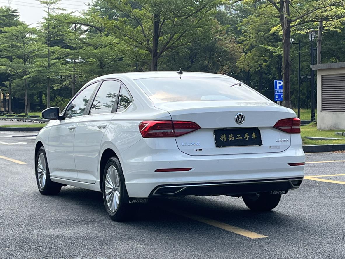 Volkswagen Lavida XR 2019 thumb 3