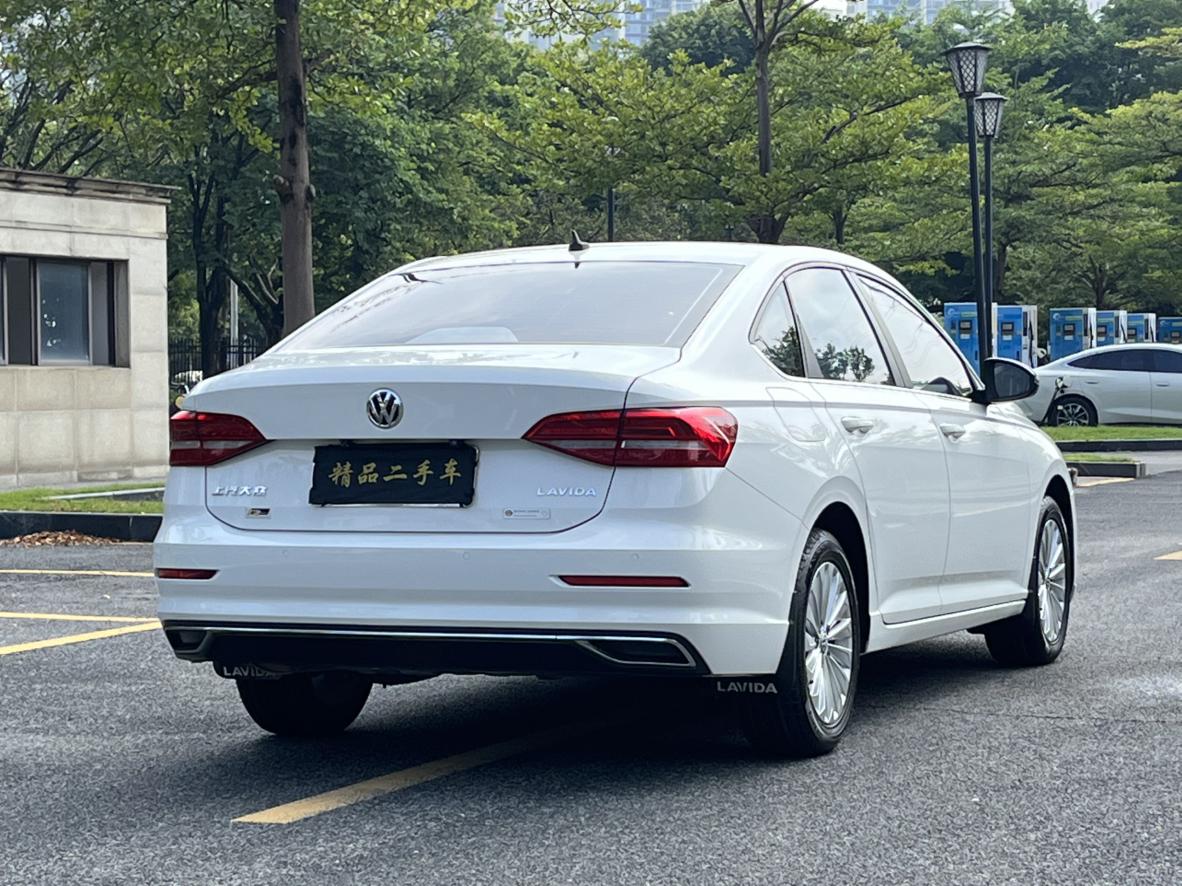 Volkswagen Lavida XR 2019 thumb 5