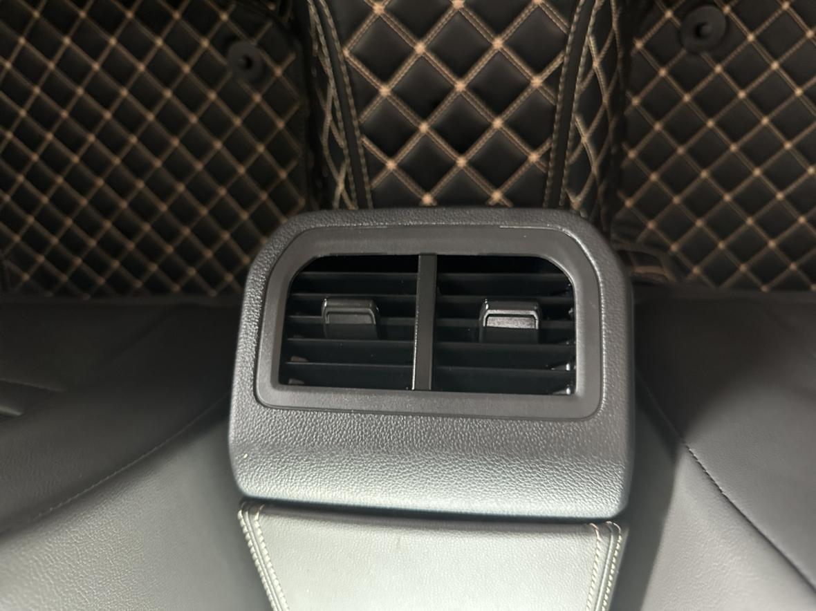 Volkswagen Lavida XR 2019 thumb 6