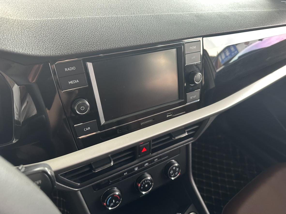 Volkswagen Lavida XR 2019 thumb 10
