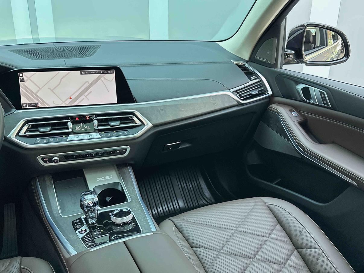 BMW X5 2022 thumb 3