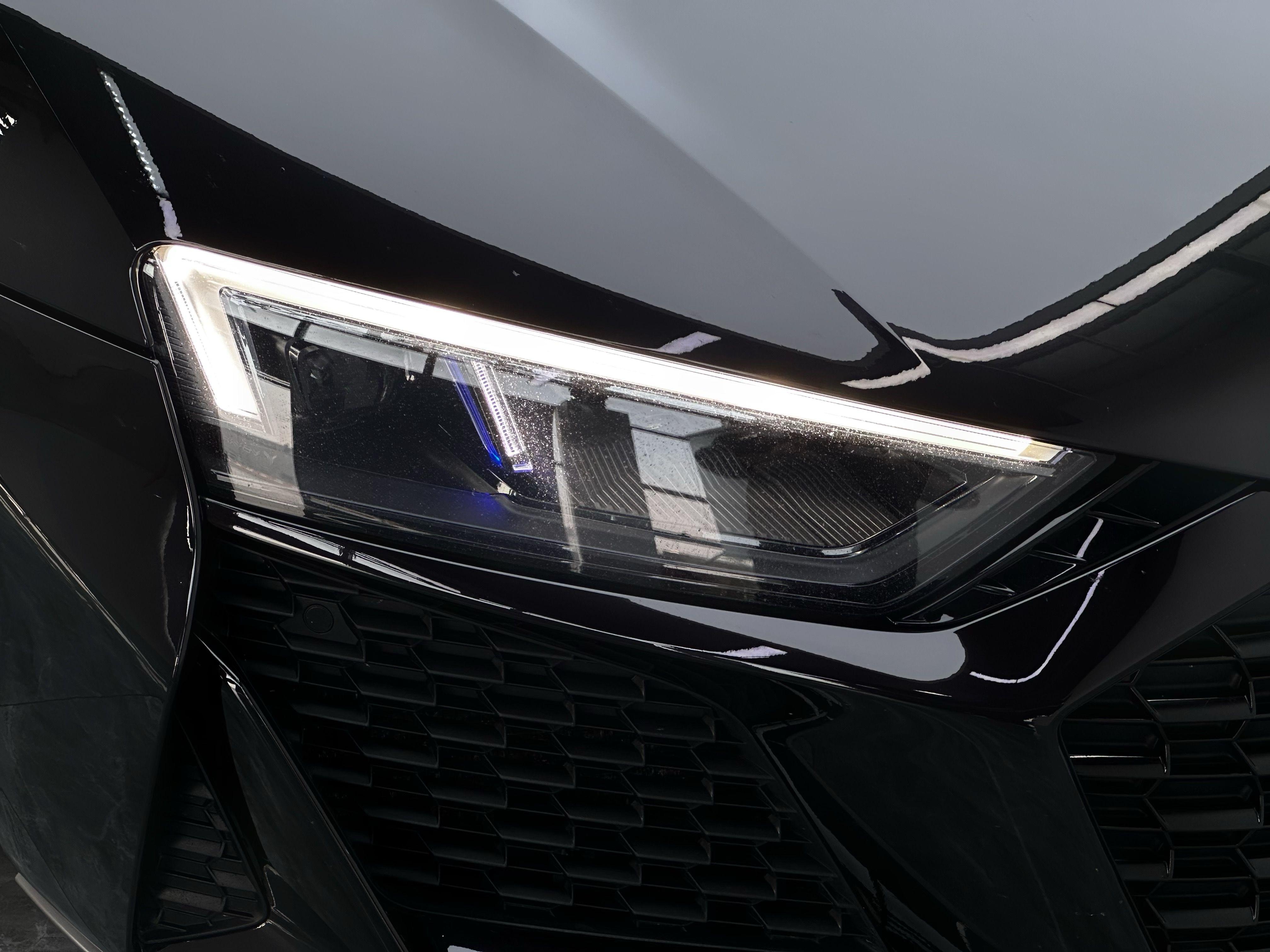 Audi R8 2021 thumb 7