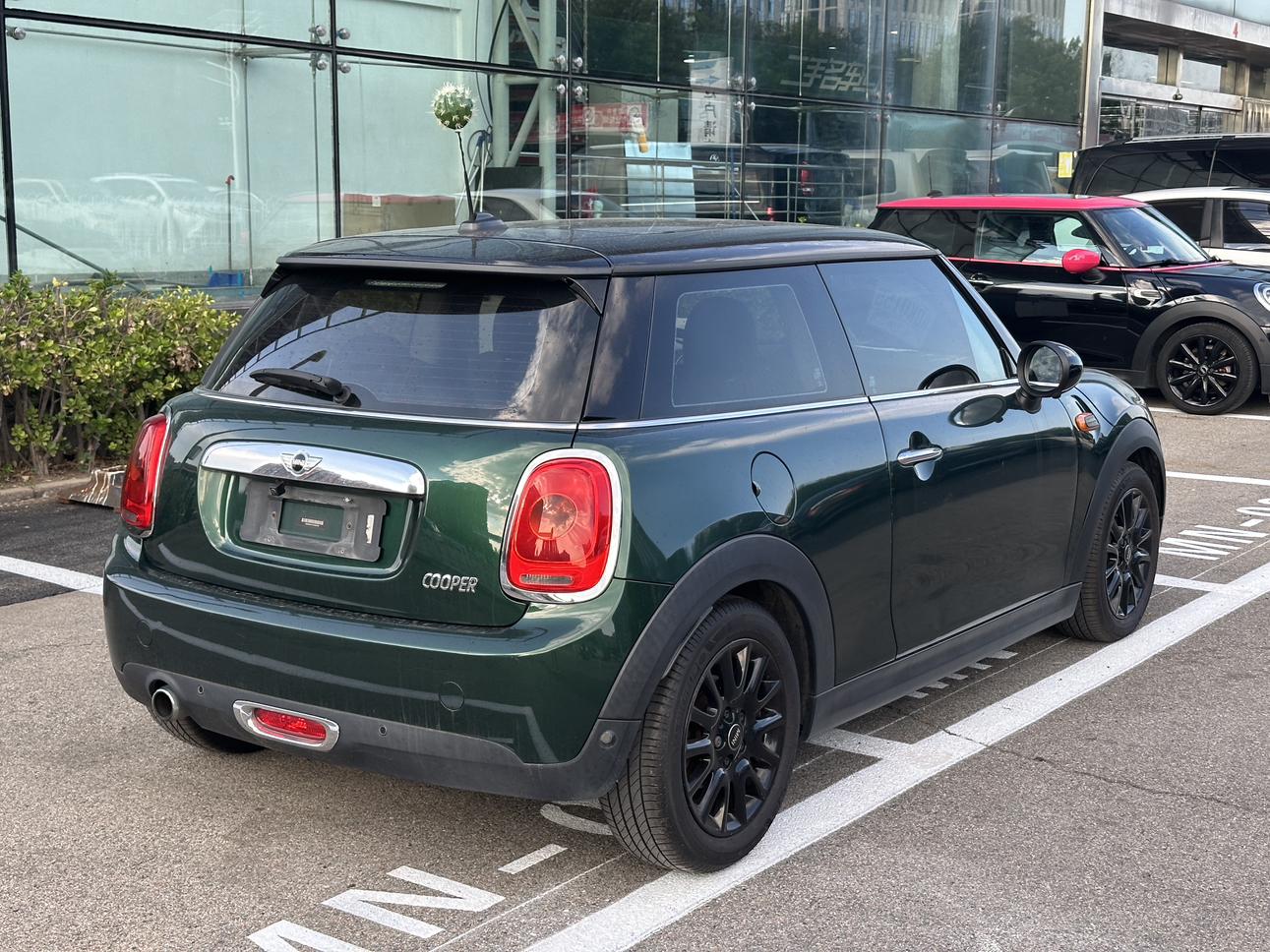 Mini Hatch 2016 thumb 5