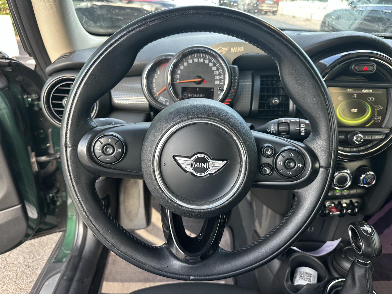 Mini Hatch 2016 thumb 10