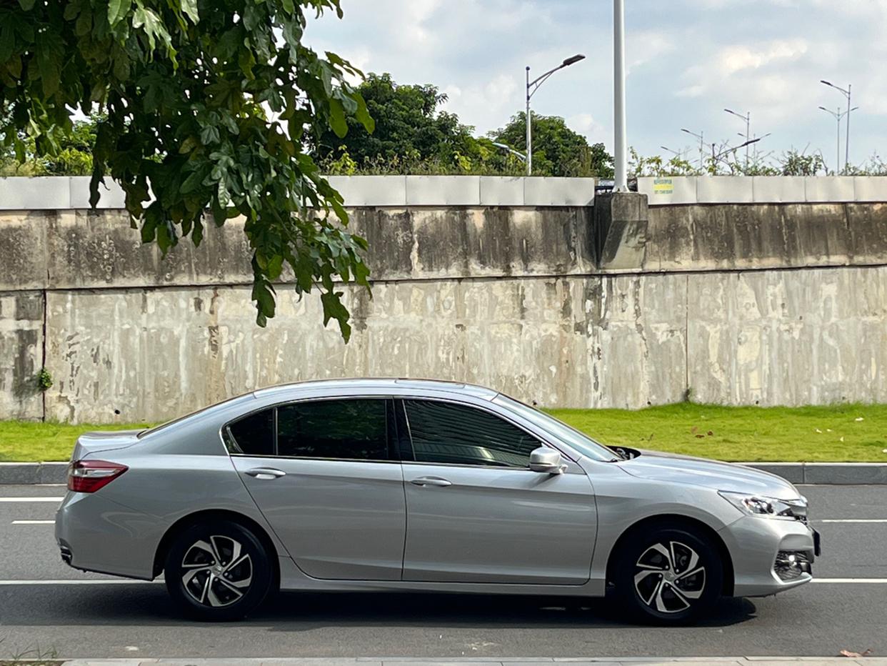 Honda Accord 2016 thumb 6