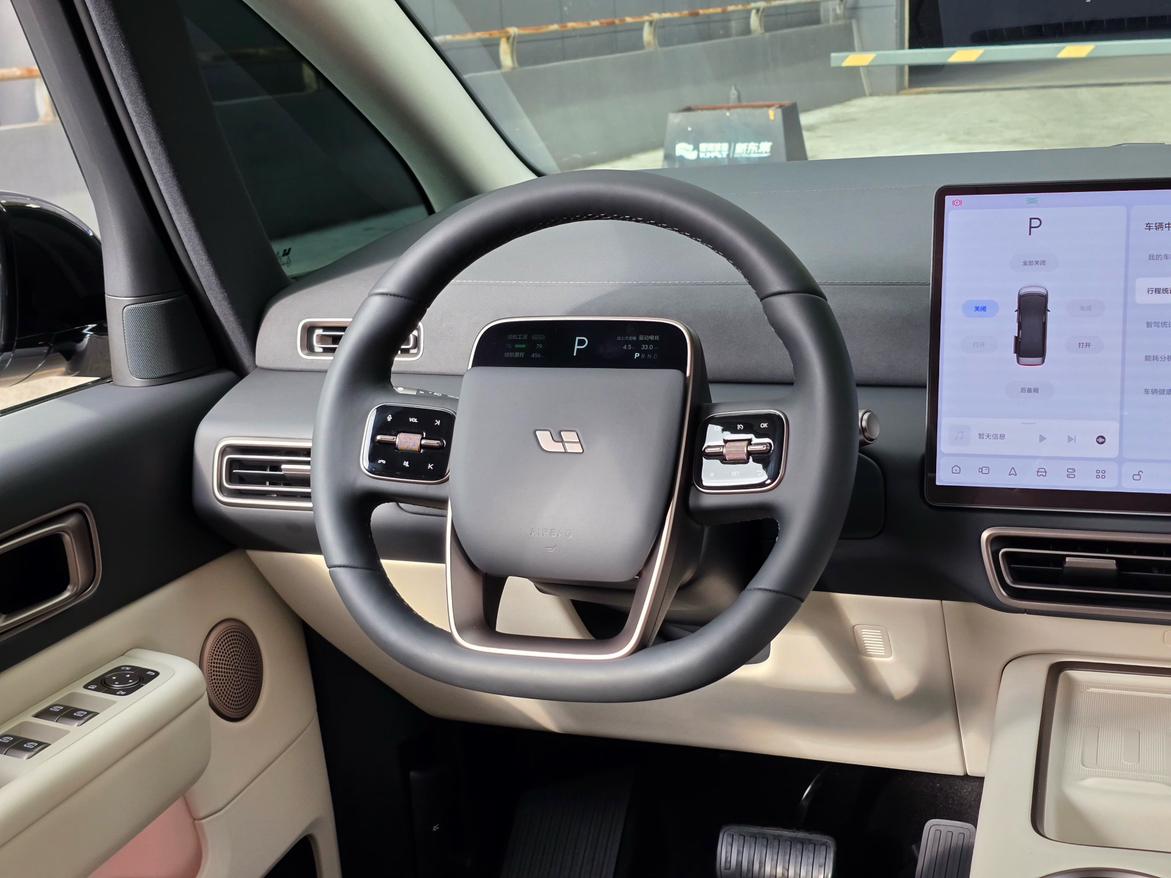 Lixiang (Li Auto) Mega 2025 thumb 12