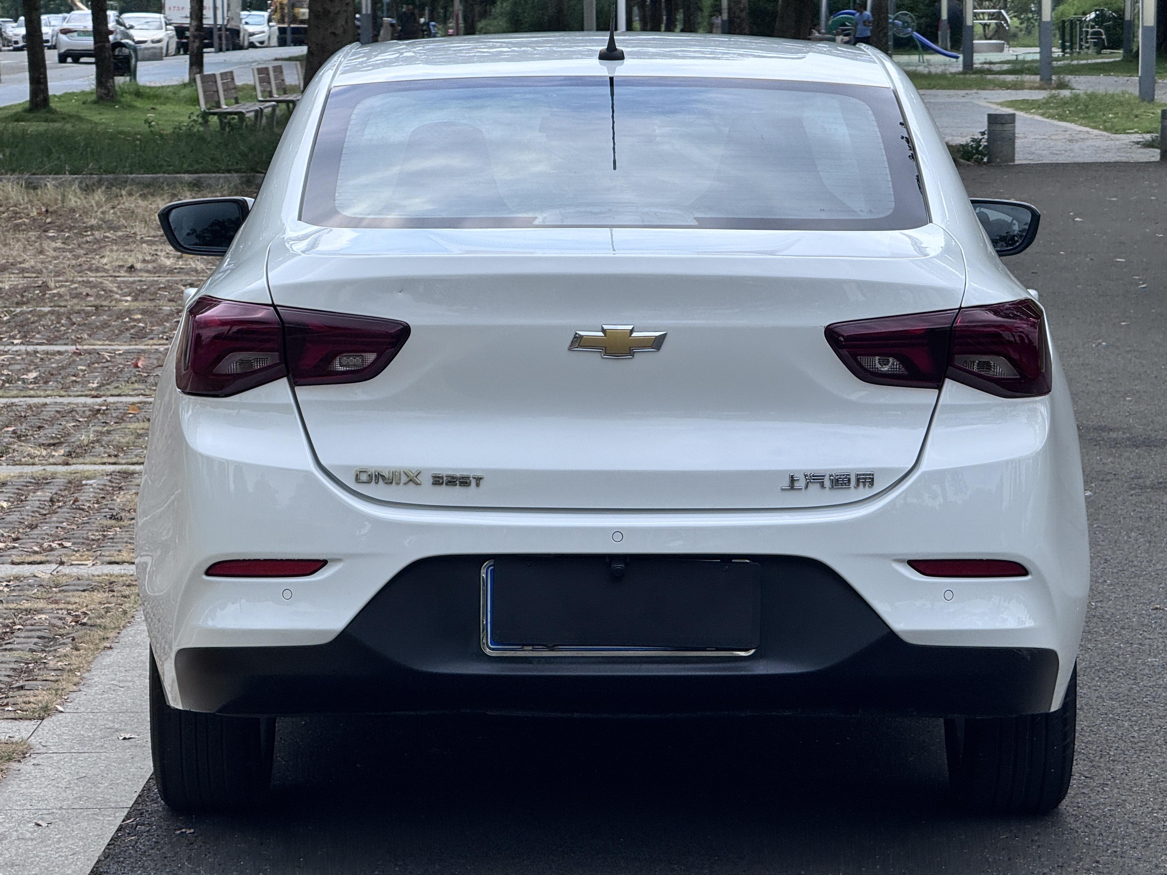 Chevrolet Cavalier 2020 thumb 4