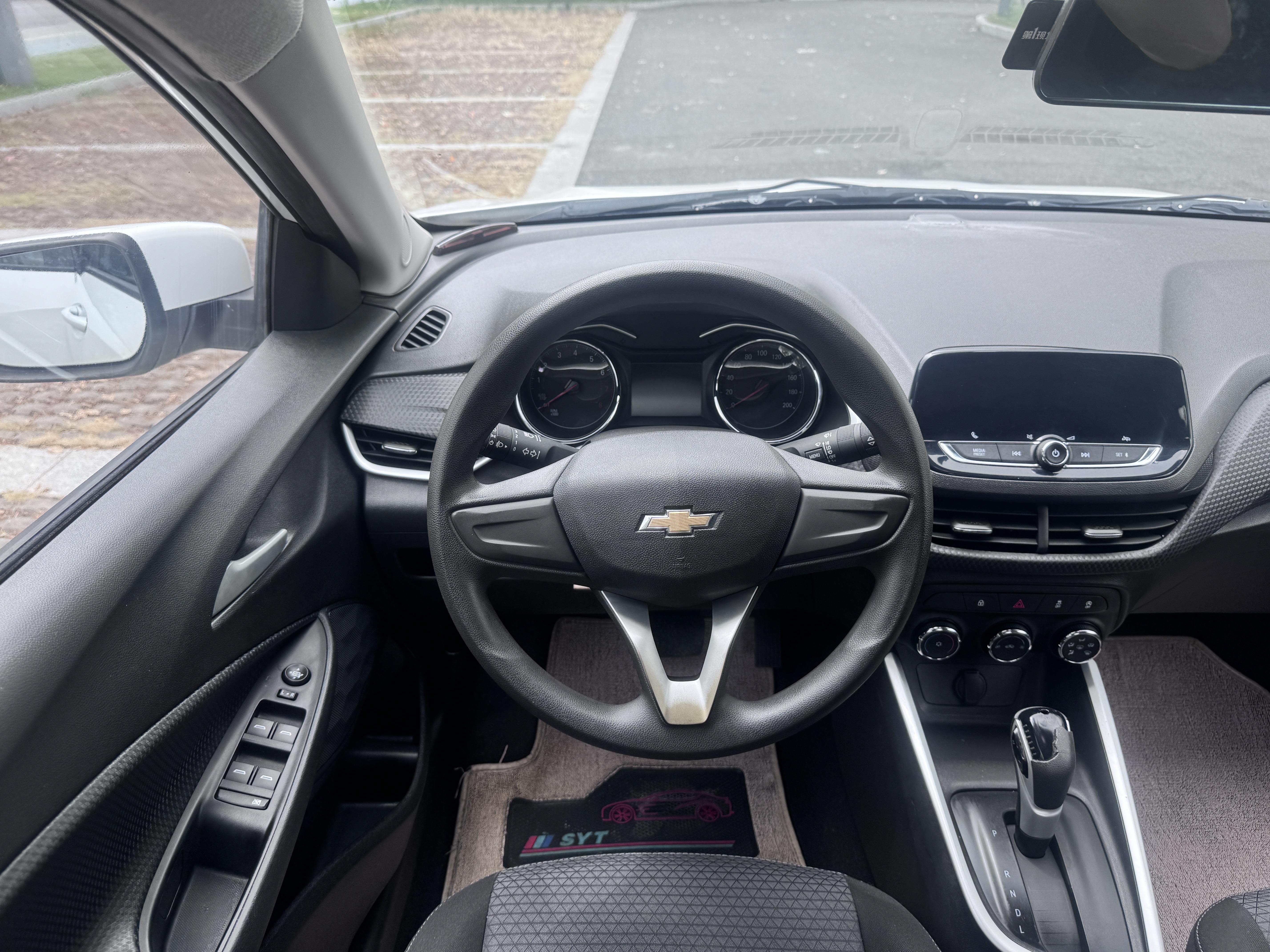Chevrolet Cavalier 2020 thumb 10
