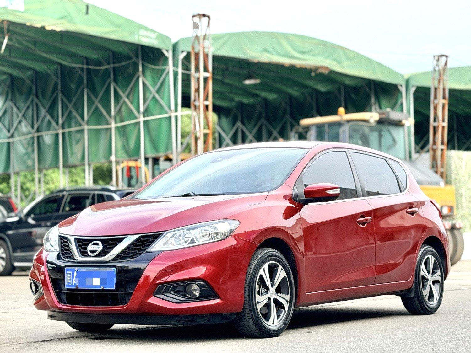 Nissan Tiida 2016 thumb 8