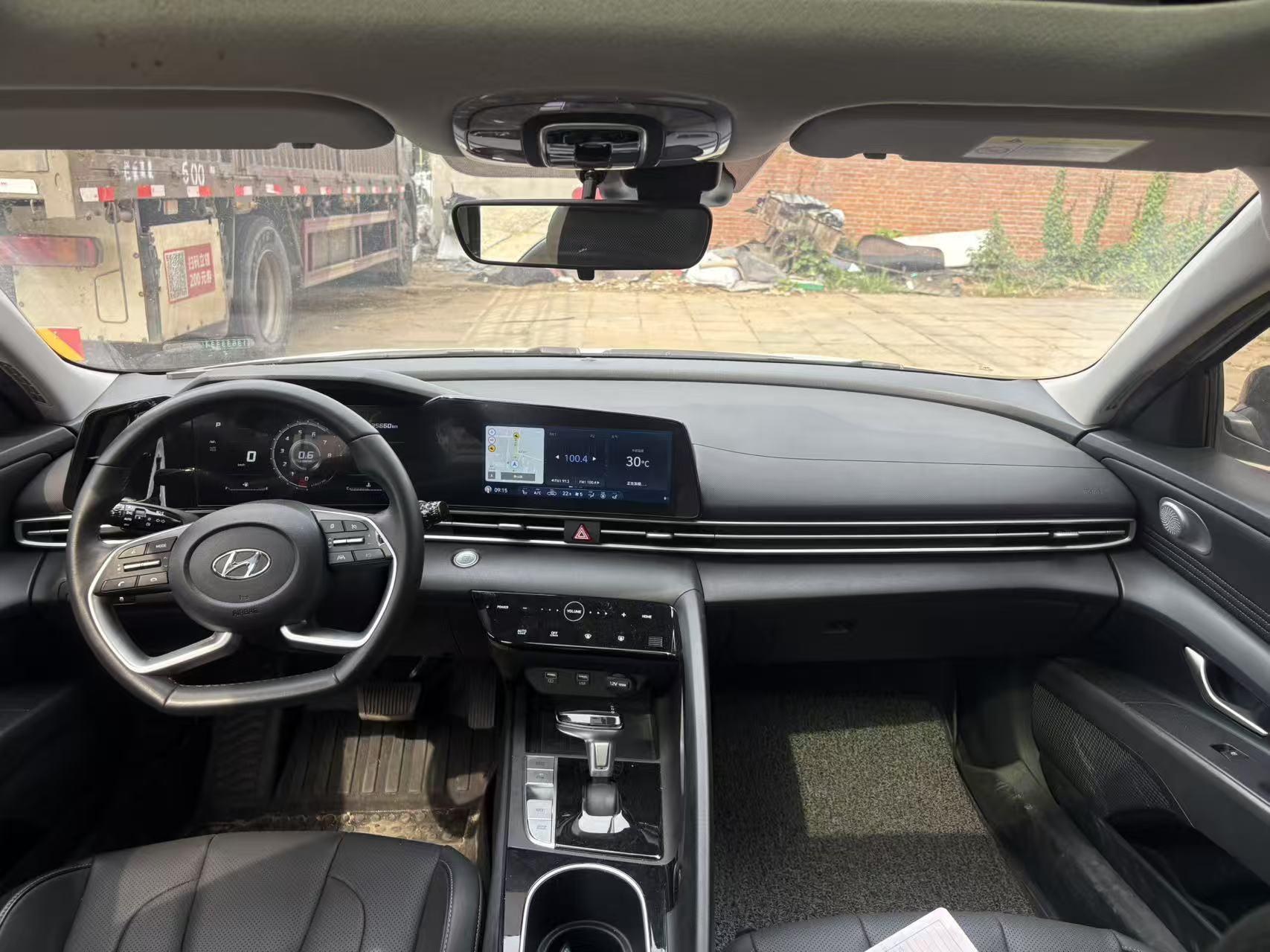 Hyundai Elantra 2022 thumb 7