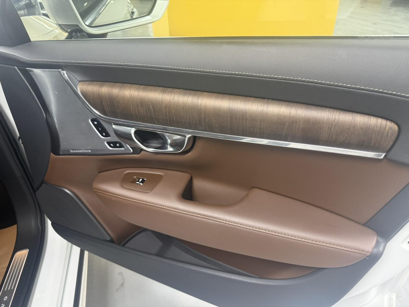 Volvo S90 2023 thumb 9