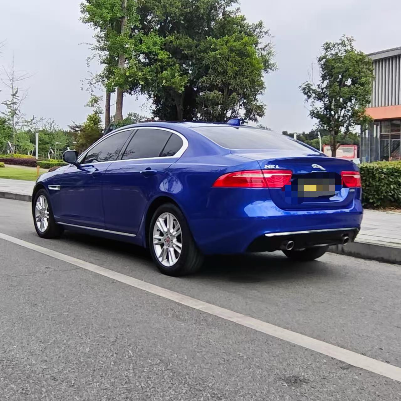 Jaguar XEL 2019 thumb 2