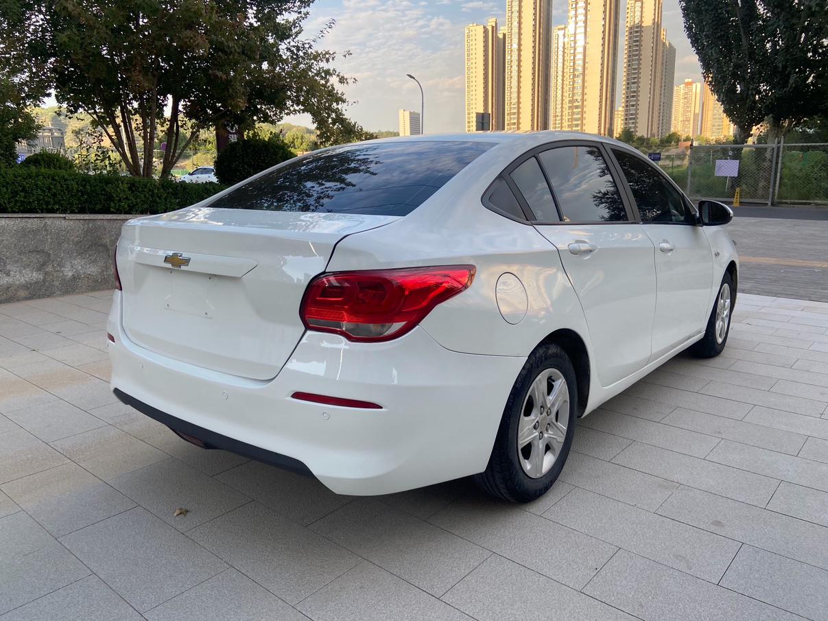 Chevrolet Cavalier 2019 thumb 4