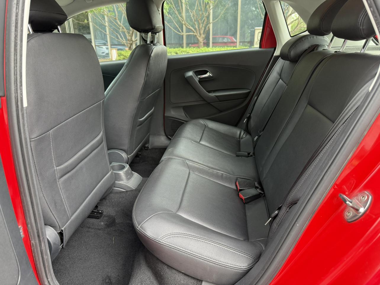 Volkswagen Polo 2016 thumb 7