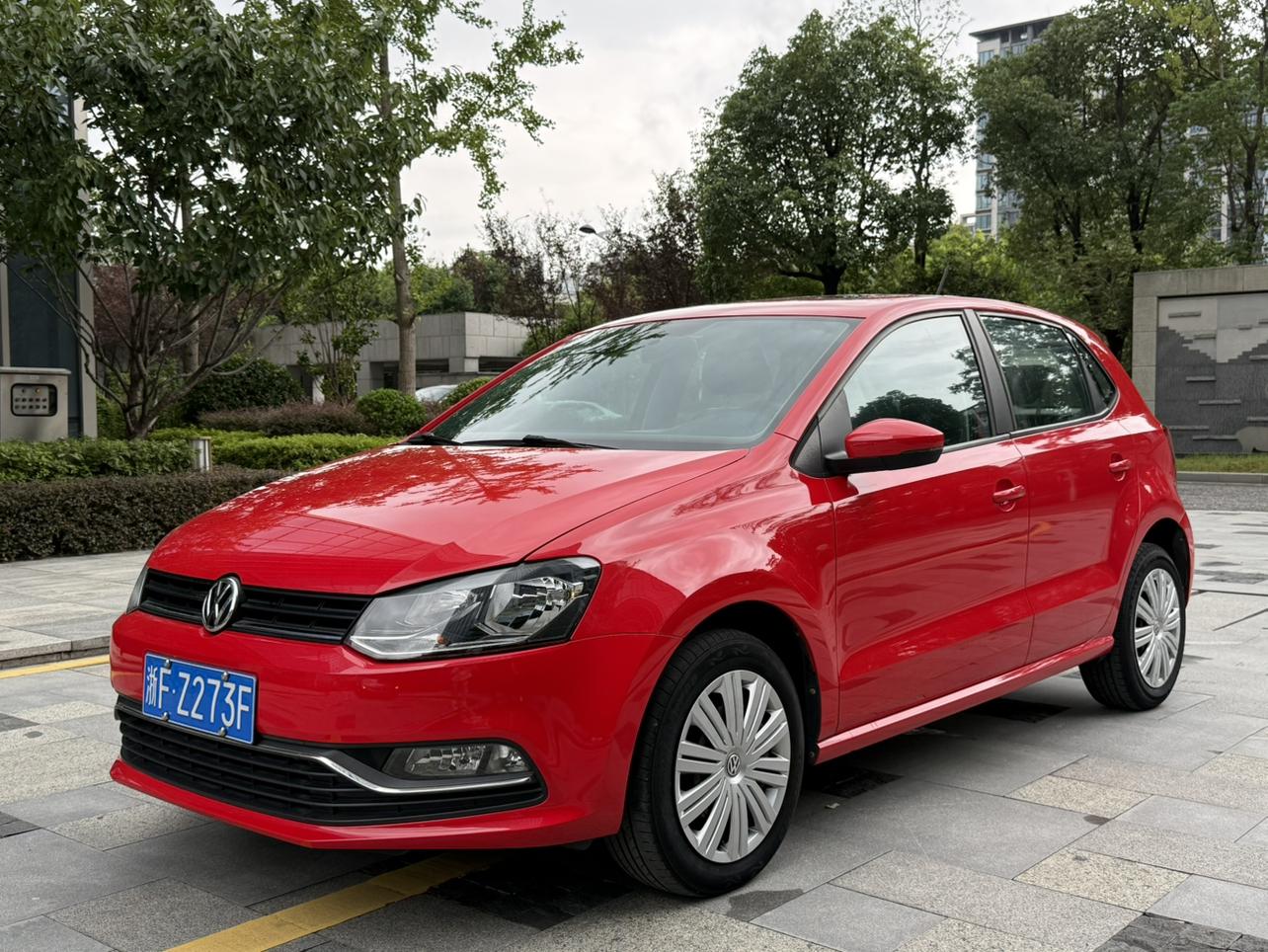 Volkswagen Polo 2016 thumb 8